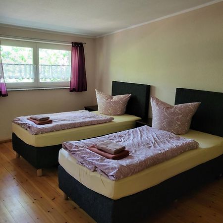 Reiterhof Kutzeburger Muehle Hotel คอตต์บุส ภายนอก รูปภาพ